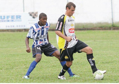 tubarao-perde-para-o-criciuma-1 Os times se enfrentaram no Estádio Domingos Gonzalez - Foto:Fernando Ribeiro/Criciúma E.C/Notisul