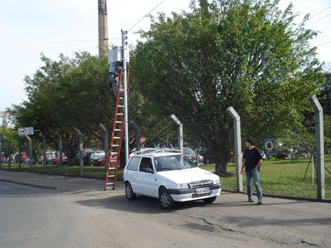o-uso-da-tecnologia-na-prevencao-ao-crime-1 Os cabos de fibra óptica foram instalados esta semana em Capivari de Baixo. Foto: Prefeitura de Capivari de Baixo/Divulgação/Notisul