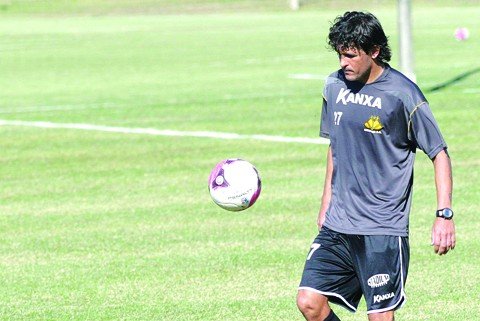 criciuma-quer-voltar-ao-topo-1 O meia Kleber volta ao Tigre contra o CRB - Foto:Fernando Ribeiro/Criciúma E.C./Notisul