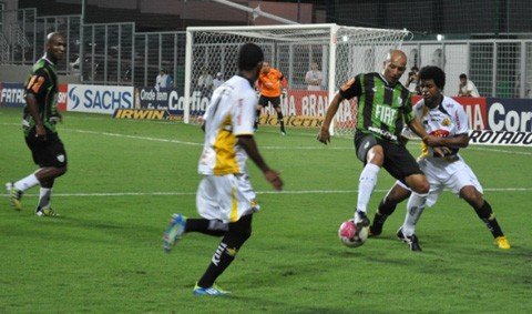 esquema-tatico-sera-mudado-no-tigre-1 O Criciúma não conseguiu superar o América Mineiro no jogo de sábado - Foto:América Mineiro/Notisul