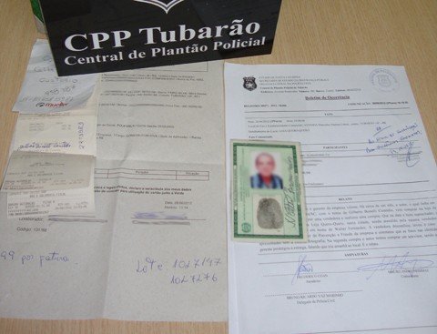 homem-de-65-anos-e-preso-dentro-de-loja-1 O nome da pessoa é verdadeiro, mas a fotografia foi trocada. É provável que a identidade tenha sido roubada.