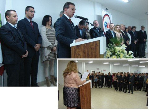 advogados-com-nova-sede-1 O presidente nacional da OAB, Ophir Cavalcante Júnior, destaca que a nova sede foi construída já pensando no futuro. Diversos advogados participaram da noite de festa