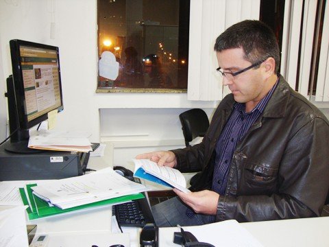 cuidado-com-a-rede-1 O chefe do cartório da 99ª zona eleitoral afirma que este ainda é um período de adaptações.