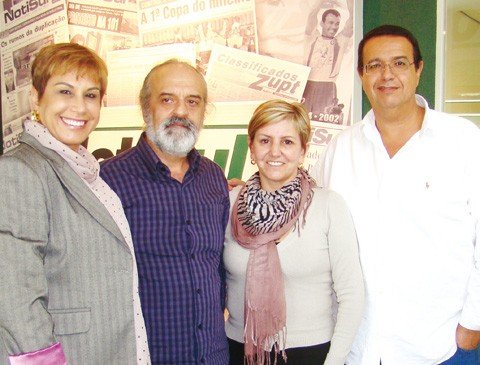 notisul-passa-o-evento-a-apae-de-tubarao-1 Eliane Fernandes, Noilda Fogaça e Beto Lima - parte da diretoria da Apae - estiveram ontem no Notisul, onde foram recebidos pelo diretor geral, Nazareno Schmoeller Souza