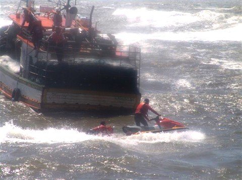 resultados-sao-positivos-em-um-ano-1 No pelotão de Laguna, atuam 23 bombeiros militares e 15 comunitários. A próxima conquista é a construção de uma sede própria. Foto: Bombeiros Militares de Laguna /Notisul