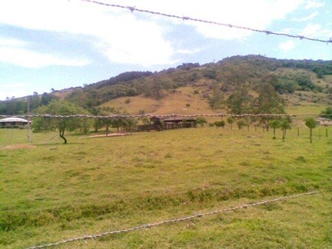 terraplanagem-comeca-em-ate-3-meses-1 O terreno onde será construída a unidade abrigará uma estrutura física de 17,5 mil metros quadrados para 1.304 vagas