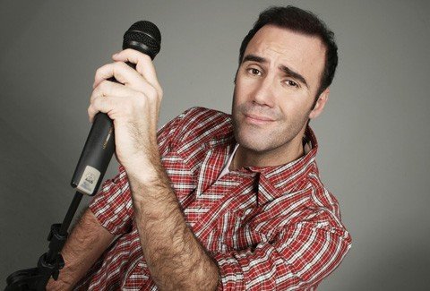 diogo-portugal-apresenta-se-amanha-1 Espetáculo traz novas piadas sobre temas atuais e o jeito distraído do artista, o que inspirou o nome da peça