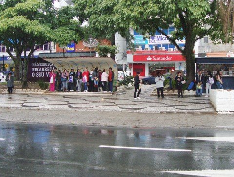 licitacao-sai-neste-ano-1 As maiores reclamações do atual sistema são quanto a falta de cuidado com as paradas de ônibus e a desinformação de horários.