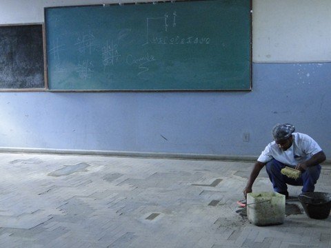 sem-aulas-ate-o-fim-do-mes-1 Reforma do terceiro piso do Gallotti custará R$ 54.276,53 - Foto:SDR-Tubarão/Divulgação/Notisul