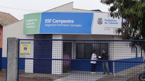 unidade-do-campestre-sera-inaugurada-hoje-1 O posto está estruturado para atender cerca de 40 moradores por dia. Além da reforma, a unidade está bem equipada e um muro foi feito no terreno para proporcionar maior segurança - Foto:Denilson Simerman/Prefeitura de Tubarão/Notisul