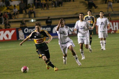 criciuma-duela-pela-lideranca-1 Tigre deve utilizar o mesmo time que venceu o Bragantino - Foto:Fernando Ribeiro/Criciúma E.C./Notisul
