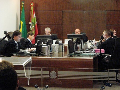 jarrao-e-indeferido-no-tre-1 As maiores reclamações do atual sistema são quanto a falta de cuidado com as paradas de ônibus e a desinformação de horários. Foto: Assessoria TRE-SC/Divulgação/Notisul