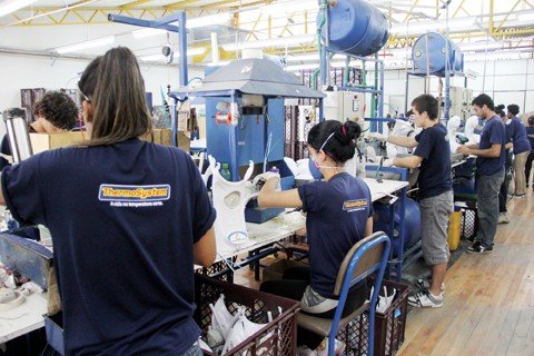 thermosystem-sob-nova-direcao-1 A Thermosystem é uma das principais geradoras de emprego de Tubarão. Para este ano, a estimativa é de um faturamento e R$ 92 milhões.