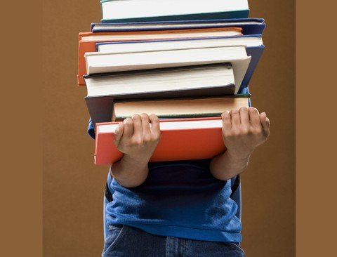 campanha-visa-doacao-de-brinquedos-e-livros-1