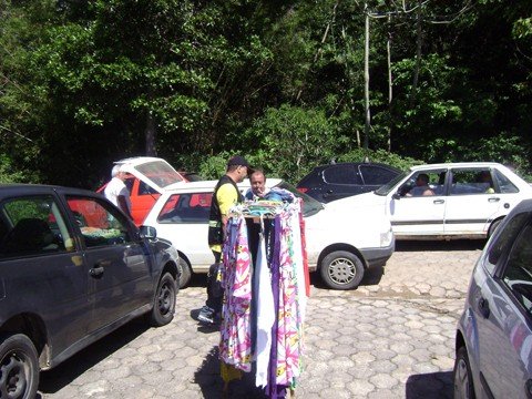 ha-185-vagas-1 A praia do Rosa é um dos pontos mais procurados pelos vendedores ambulantes em função da grande movimentação durante o verão. Foto: Divulgação/Prefeitura de Imbituba/Notisul