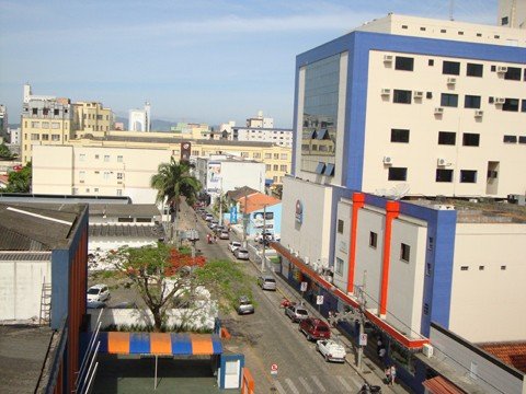 lei-fica-para-2013-1 Sem acordo na câmara de vereadores, a missão de revisar e aprovar o Plano Diretor de Tubarão ficará com os vereadores da próxima legislatura.