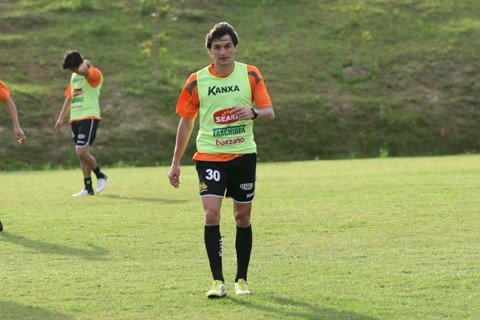 tigre-renova-com-zagueiro-1 Matheus Ferraz deu prioridade ao Tigre na hora de decidir o futuro - Fotos:Fernando Ribeiro/Criciúma E.C./Notisul