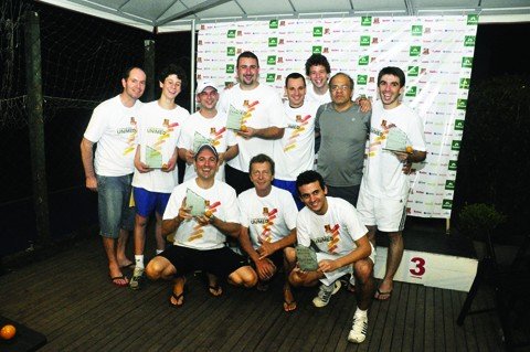 torneio-encerra-a-temporada-tubaronense-1 Campeões da competição confraternizaram-se no encerramento da temporada - Foto:Marcos Giraldi/Divulgação/Notisul