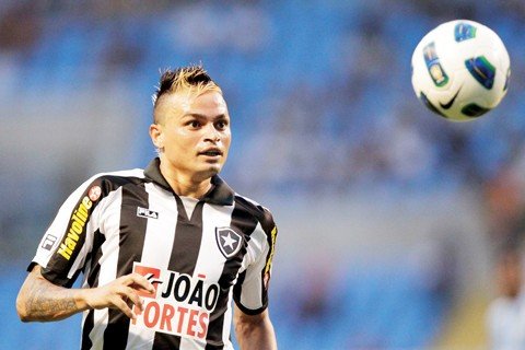 tigre-fecha-o-ciclo-de-contratacoes-1 Fábio Ferreira foi o último jogador confirmado pelo Tigre para esta temporada.