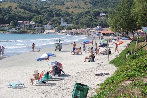 o-charme-de-garopaba-vai-alem-da-praia-1