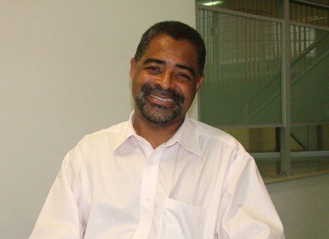 debandada-1 Muito provavelmente, Maurício da Silva voltará para a política já como candidato a uma vaga na assembleia, no próximo ano, pelo PR. Ele não confirma.