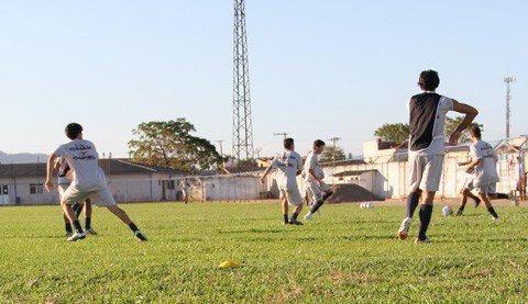 atletico-tubarao-estreia-em-casa-1 Sem deixar se abalar pela derrota no último jogo, o Atlético Tubarão acredita na conquista dos três pontos em casa