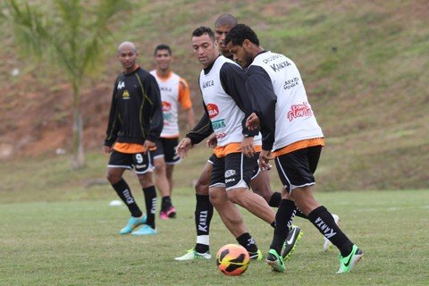 criciuma-recebe-o-flamengo-1 No último treino antes do confronto com o Flamengo, o Tigre realizou um recreativo. Foto: Fernando Ribeiro/Criciúma E. C./Notisul