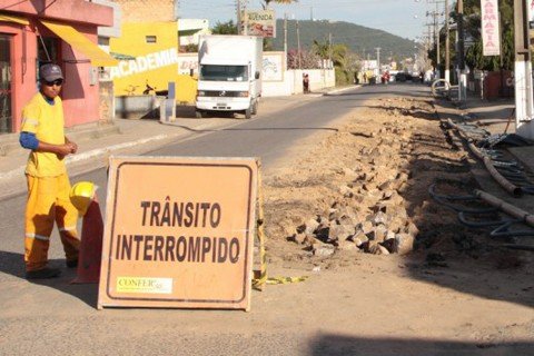 cronograma-de-recuperacao-de-ruas-e-apresentado-1 Finalização da obra e recuperação da avenida Calistrado Müller Salles está entre as prioridades por ser uma das mais importantes vias de ligação da cidade. Foto: Prefeitura de Laguna/Divulgação/Notisul