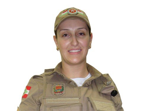ha-30-anos-elas-atuam-na-sua-seguranca-1 No desempenho de funções antes exercidas somente por homens, com arma em punho, Karina é uma policial que ama a sua profissão. Planos para o futuro? Sim, a próxima etapa é a faculdade de direito .