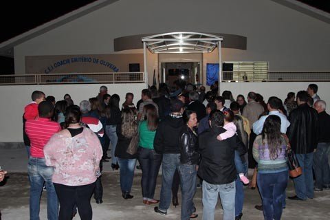 bairro-santo-andre-tem-creche-modelo-1 Moradores lotaram a cerimônia de inauguração da unidade, que abre as portas hoje à comunidade. Foto: Prefeitura de Capivari de Baixo/Divulgação/Notisul