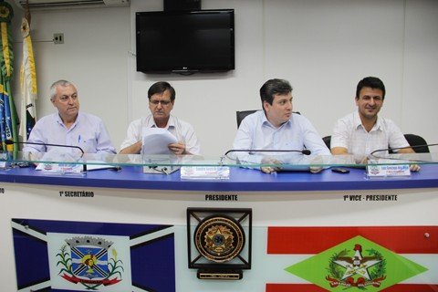 capivari-podera-entrar-com-recurso-1 Decisão judicial que obriga o município de Capivari de Baixo a pagar R$ 1,23 à tarifa da água saiu nesta semana. O município deverá entrar com recurso contra a liminar
