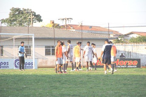 peixe-luta-para-conquistar-o-acesso-1 O treino da tarde desta sexta-feira foi focado no posicionamento ofensivo e defensivo de bola parada