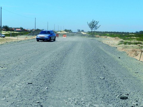 sc-100-obras-param-no-verao-1 Apesar do bom ritmo na pavimentação, estado decide que não há como manter as obras durante a próxima estação