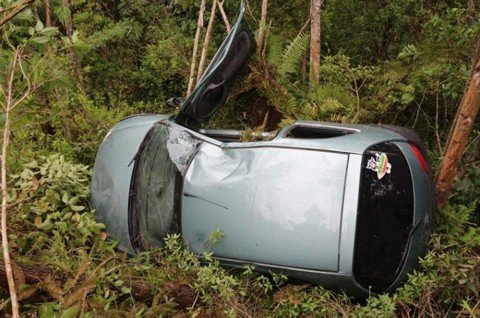 ultimos-anos-aponta-queda-nas-mortes-1 Um grave acidente com um carro com placas de Orleans ocorreu ontem - Foto: Divulgação/Notisul