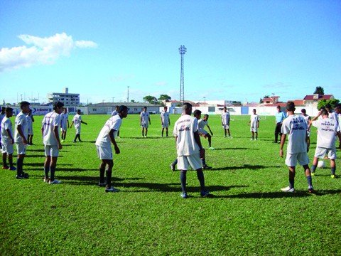 peixe-encara-a-aguia-do-litoral-1 Sub-20 fez treino físico na tarde de ontem