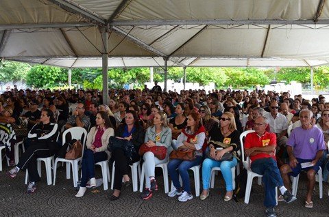 professores-desistem-de-greve-1 A assembleia estadual do Sinte ocorreu ontem, em Florianópolis, com os representantes regionais - Foto:Graciella Fell/Sinte SC/Divulgação//NotiSul