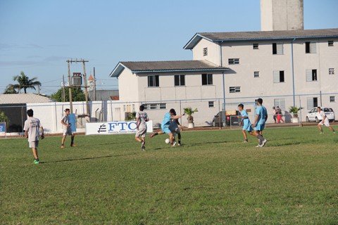 Duelo da semifinal é adiado pela terceira vez
