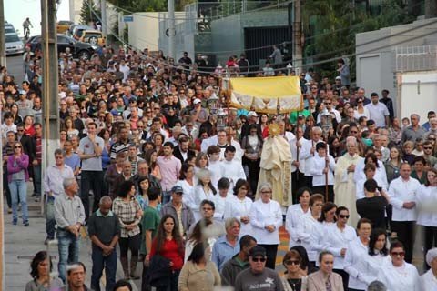 Procissão tem novo trajeto