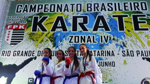 tubaronenses-garantem-vaga-a-final-1 Atletas de Tubarão conquistaram 30 medalhas no estado paulista - Foto:Fabricio de Souza/Divulgação/Notisul
