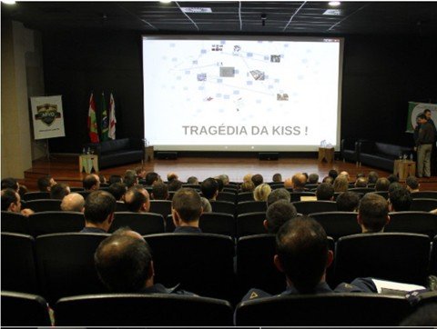 1a-conferencia-reune-bombeiros-de-sc-1 A tragédia da Boate Kiss foi um dos grandes estímulos para a criação da nova lei em Santa Catarina - Foto:BMSC/Divulgação/Notisul