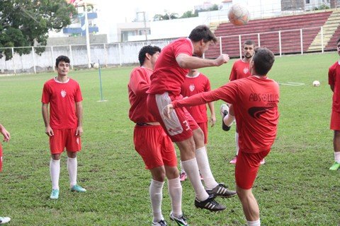 leao-enfrenta-o-tigre-em-capivari-de-baixo-1 Time reserva fez o tradicional bobinho na tarde de ontem, no Anibal Costa