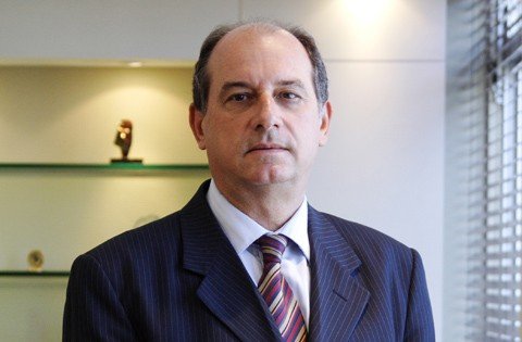 “Os trabalhadores hoje são menos produtivos  e recebem mais”