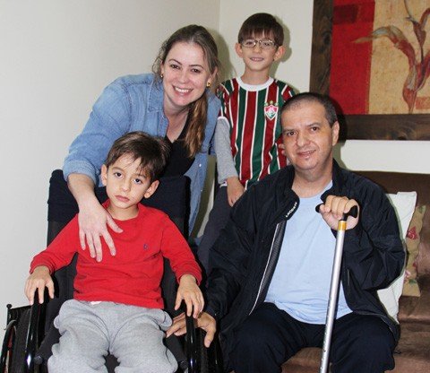 o-melhor-e-estar-em-casa-1 Além dos parentes, amigos e socorristas, a família agradece toda a dedicação dos colaboradores do Hospital Socimed