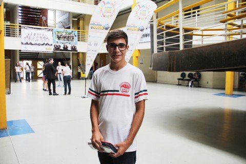 planejar-e-necessario-1 Para Vitor, estudar nos Estados Unidos é o objetivo principal depois de terminar o ensino médio