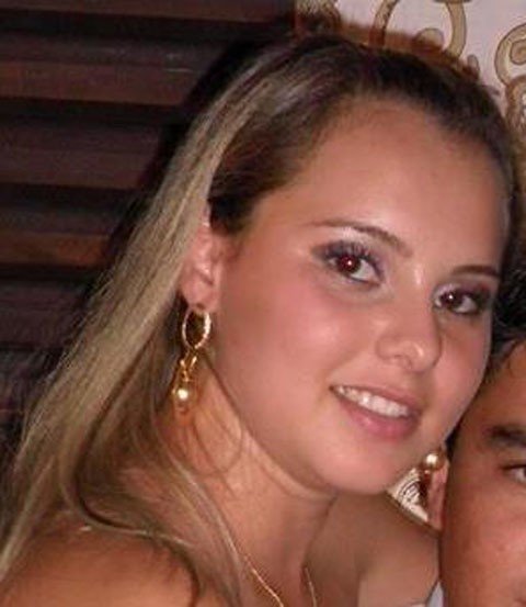 gabriela-mendes-segue-internada-1 Já são 25 dias internada no HNSC. Foto: Arquivo pessoal/Divulgação/Notisul