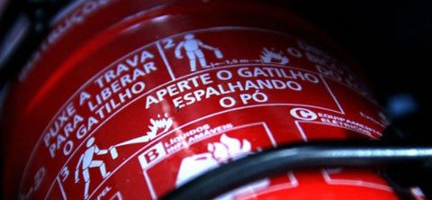 nao-ha-extintores-abc-para-comprar-1 Troca do extintor BC pelo ABC é obrigatório por lei. Foto: Divulgação/Notisul