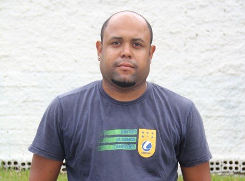 empresa-fecha-unidade-de-producao-1 O soldador David trabalhou seis anos na empresa. Ele lamenta o fechamento e espera que seus direitos trabalhistas sejam cumpridos