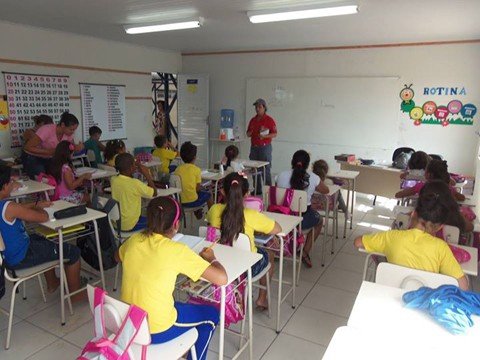 trotes-diminuem-em-80-1 O socorrista Fábio Teixeira lembra que as ligações devem ser realizadas somente quando houver necessidade de atendimento. Foto: Bombeiros Voluntários de Jaguaruna/Divulgação/Notisul.