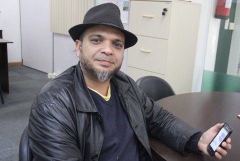 musico-e-vitima-de-crime-na-internet-1 O músico salvou algumas conversas realizadas entre o ‘falso internauta’ e amigos no qual aparecem os pedidos de depósito