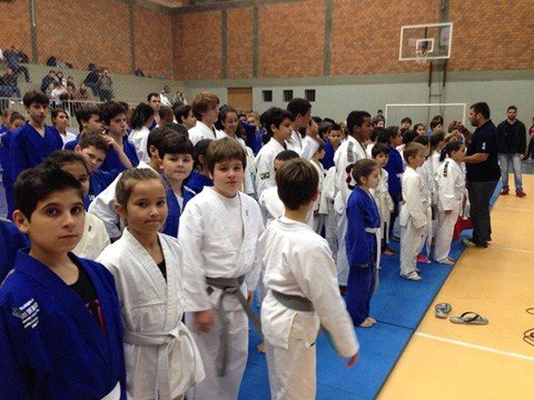 tubarao-sedia-torneio-da-modalidade-1 O evento está em sua segunda edição - Foto:Divulgação/Notisul